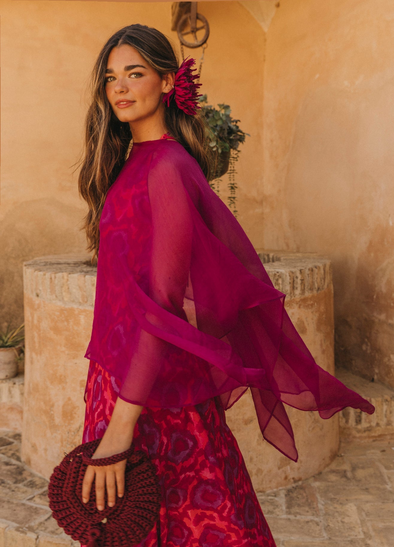 Isolda Natural Silk Cape